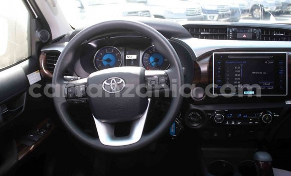 Buy Import Toyota Hilux White Car in Import - Dubai in Arusha Buy Import Toyota Hilux White Car in Import - Dubai in Arusha
