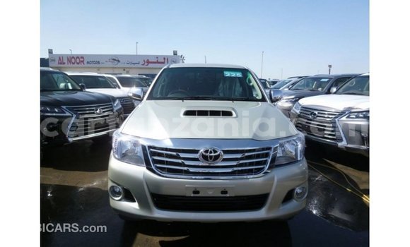 Nunua Imported Toyota Hilux Nyingine Gari ndani ya Import - Dubai nchini Arusha Nunua Imported Toyota Hilux Nyingine Gari ndani ya Import - Dubai nchini Arusha