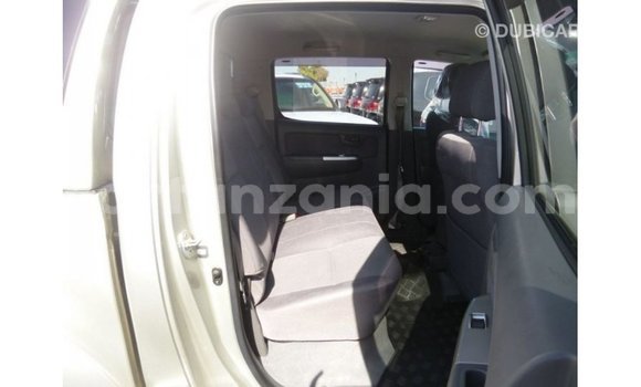 Nunua Imported Toyota Hilux Nyingine Gari ndani ya Import - Dubai nchini Arusha Nunua Imported Toyota Hilux Nyingine Gari ndani ya Import - Dubai nchini Arusha