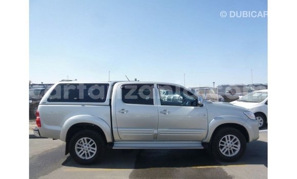 Nunua Imported Toyota Hilux Nyingine Gari ndani ya Import - Dubai nchini Arusha Nunua Imported Toyota Hilux Nyingine Gari ndani ya Import - Dubai nchini Arusha