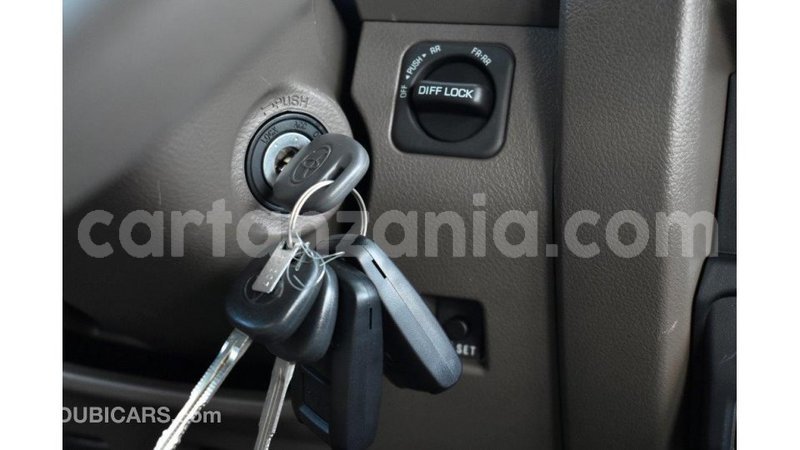 Big with watermark toyota land cruiser arusha import dubai 9211