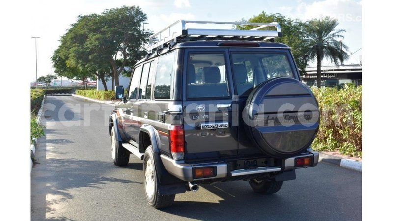 Big with watermark toyota land cruiser arusha import dubai 9211