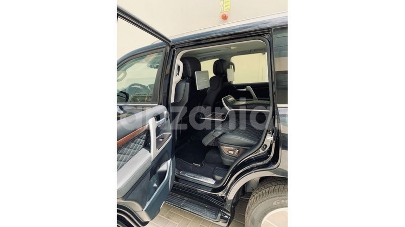 Big with watermark toyota land cruiser arusha import dubai 9229