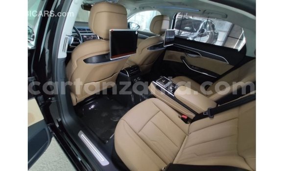 Nunua Imported Audi A8 Nyeusi Gari ndani ya Import - Dubai nchini Arusha Nunua Imported Audi A8 Nyeusi Gari ndani ya Import - Dubai nchini Arusha
