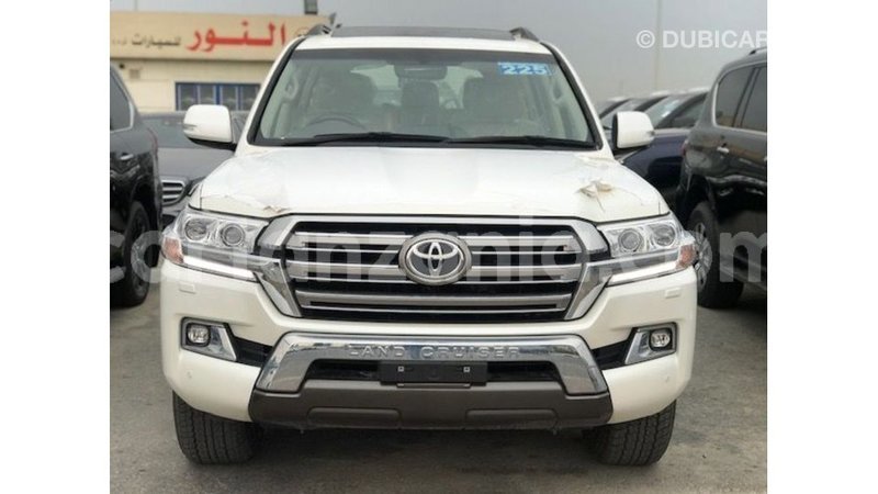 Big with watermark toyota land cruiser arusha import dubai 9270