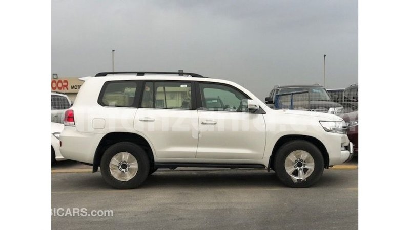 Big with watermark toyota land cruiser arusha import dubai 9270