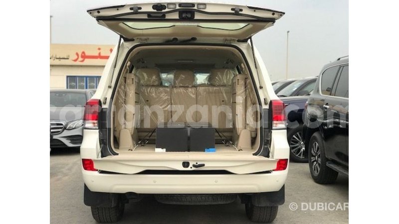 Big with watermark toyota land cruiser arusha import dubai 9270