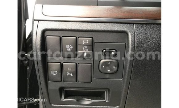 Nunua Imported Toyota Land Cruiser Nyeusi Gari ndani ya Import - Dubai nchini Arusha Nunua Imported Toyota Land Cruiser Nyeusi Gari ndani ya Import - Dubai nchini Arusha