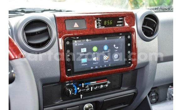 Nunua Imported Toyota Land Cruiser Nyingine Gari ndani ya Import - Dubai nchini Arusha Nunua Imported Toyota Land Cruiser Nyingine Gari ndani ya Import - Dubai nchini Arusha