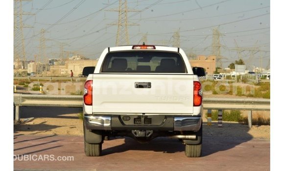 Buy Import Toyota Tundra White Car in Import - Dubai in Arusha Buy Import Toyota Tundra White Car in Import - Dubai in Arusha