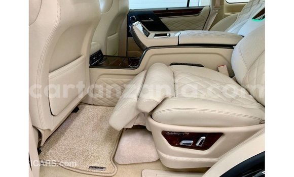 Nunua Imported Lexus LX Nyeusi Gari ndani ya Import - Dubai nchini Arusha Nunua Imported Lexus LX Nyeusi Gari ndani ya Import - Dubai nchini Arusha