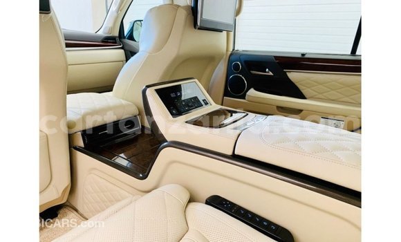 Nunua Imported Lexus LX Nyeusi Gari ndani ya Import - Dubai nchini Arusha Nunua Imported Lexus LX Nyeusi Gari ndani ya Import - Dubai nchini Arusha