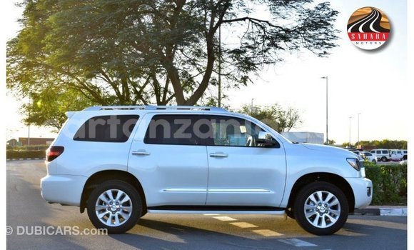 Buy Import Toyota Sequoia White Car in Import - Dubai in Arusha Buy Import Toyota Sequoia White Car in Import - Dubai in Arusha