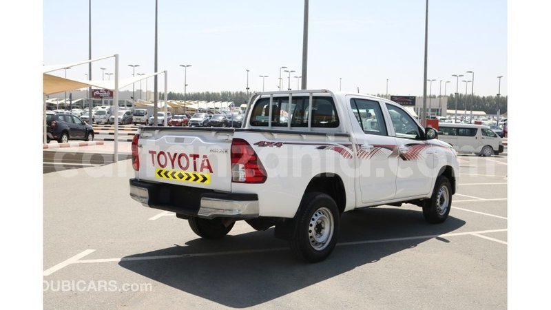 Big with watermark toyota hilux arusha import dubai 9296