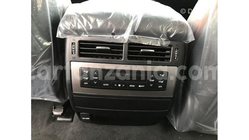 Big with watermark toyota land cruiser arusha import dubai 9297