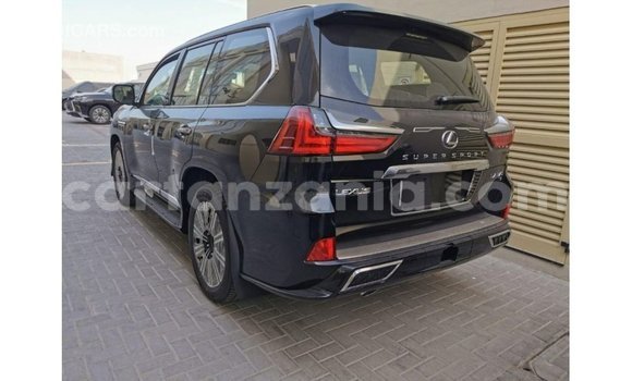 Nunua Imported Lexus LX Nyeusi Gari ndani ya Import - Dubai nchini Arusha Nunua Imported Lexus LX Nyeusi Gari ndani ya Import - Dubai nchini Arusha