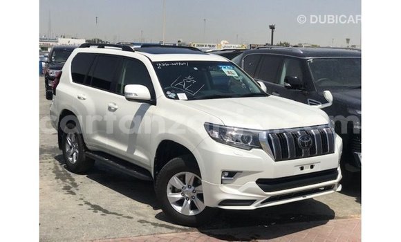 Nunua Imported Toyota Prado Nyeupe Gari ndani ya Import - Dubai nchini Arusha Nunua Imported Toyota Prado Nyeupe Gari ndani ya Import - Dubai nchini Arusha