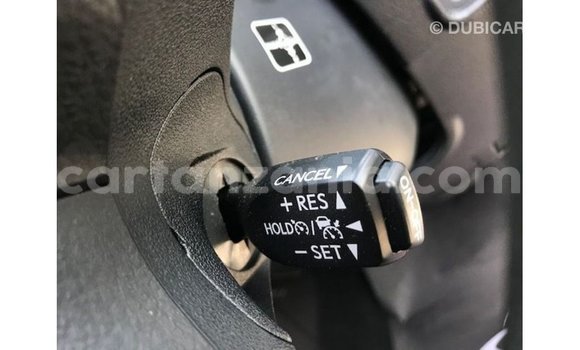 Nunua Imported Toyota Prado Nyeupe Gari ndani ya Import - Dubai nchini Arusha Nunua Imported Toyota Prado Nyeupe Gari ndani ya Import - Dubai nchini Arusha