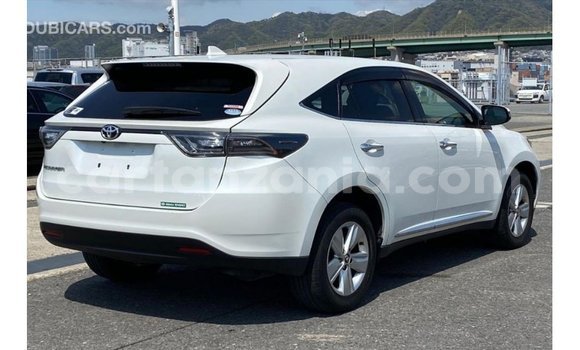 Buy Import Toyota Harrier White Car in Import - Dubai in Arusha Buy Import Toyota Harrier White Car in Import - Dubai in Arusha