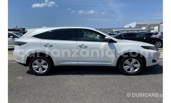 Buy Import Toyota Harrier White Car in Import - Dubai in Arusha Buy Import Toyota Harrier White Car in Import - Dubai in Arusha