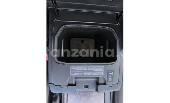 Nunua Imported Toyota Land Cruiser Nyeusi Gari ndani ya Import - Dubai nchini Arusha Nunua Imported Toyota Land Cruiser Nyeusi Gari ndani ya Import - Dubai nchini Arusha