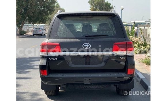 Nunua Imported Toyota Land Cruiser Nyeusi Gari ndani ya Import - Dubai nchini Arusha Nunua Imported Toyota Land Cruiser Nyeusi Gari ndani ya Import - Dubai nchini Arusha