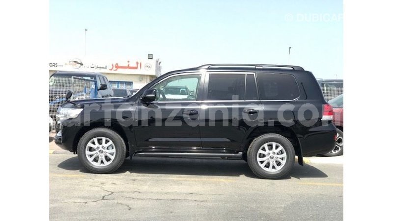 Big with watermark toyota land cruiser arusha import dubai 9319