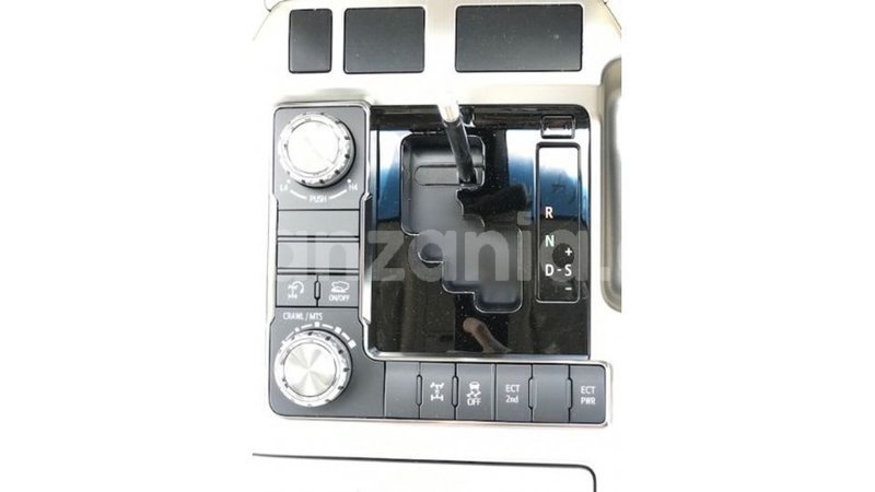 Big with watermark toyota land cruiser arusha import dubai 9319