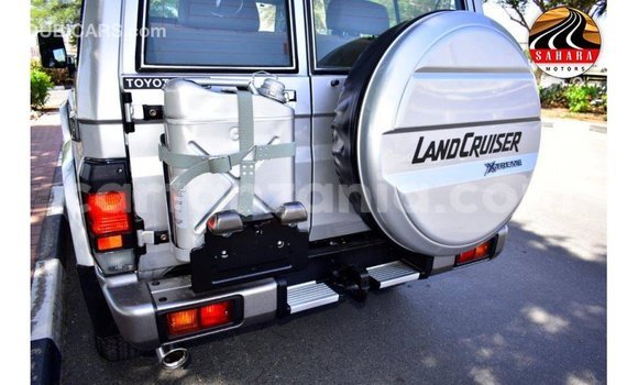Buy Import Toyota Land Cruiser Other Car in Import - Dubai in Arusha Buy Import Toyota Land Cruiser Other Car in Import - Dubai in Arusha