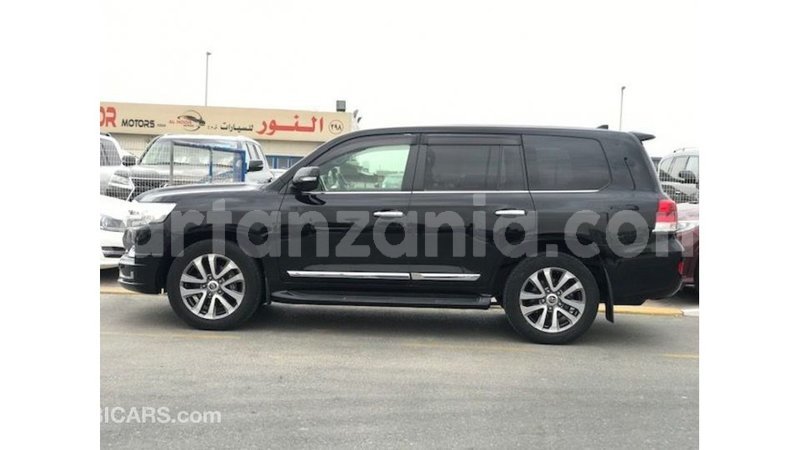 Big with watermark toyota land cruiser arusha import dubai 9325