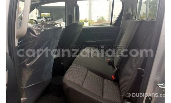 Buy Import Toyota Hilux Brown Car in Import - Dubai in Arusha Buy Import Toyota Hilux Brown Car in Import - Dubai in Arusha