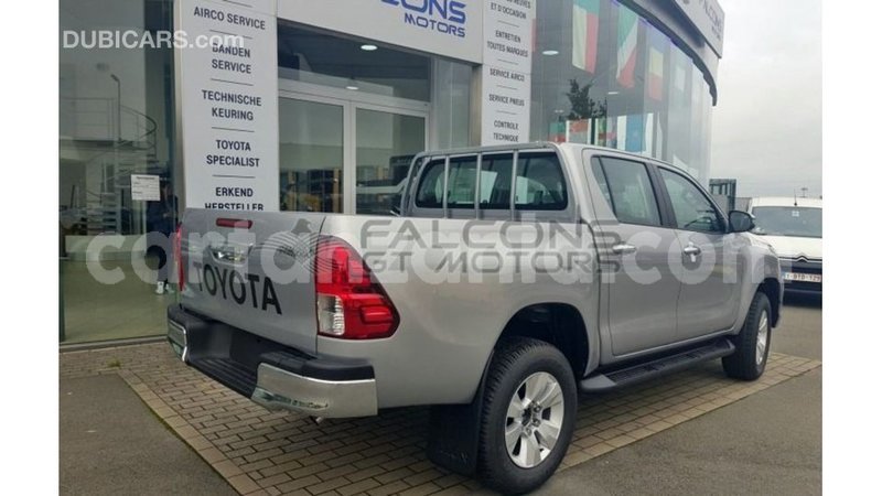 Big with watermark toyota hilux arusha import dubai 9328