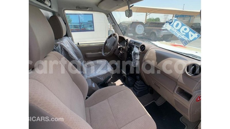 Big with watermark toyota land cruiser arusha import dubai 9333