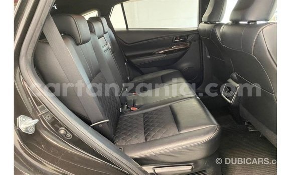 Nunua Imported Toyota Harrier Nyeusi Gari ndani ya Import - Dubai nchini Arusha Nunua Imported Toyota Harrier Nyeusi Gari ndani ya Import - Dubai nchini Arusha