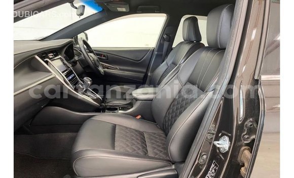 Nunua Imported Toyota Harrier Nyeusi Gari ndani ya Import - Dubai nchini Arusha Nunua Imported Toyota Harrier Nyeusi Gari ndani ya Import - Dubai nchini Arusha