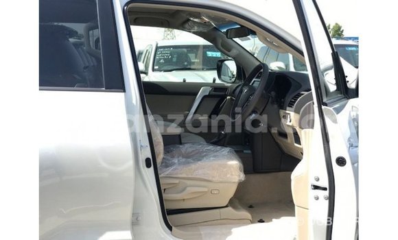 Buy Import Toyota Prado White Car in Import - Dubai in Arusha Buy Import Toyota Prado White Car in Import - Dubai in Arusha