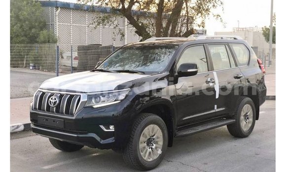 Nunua Imported Toyota Prado Nyeusi Gari ndani ya Import - Dubai nchini Arusha Nunua Imported Toyota Prado Nyeusi Gari ndani ya Import - Dubai nchini Arusha