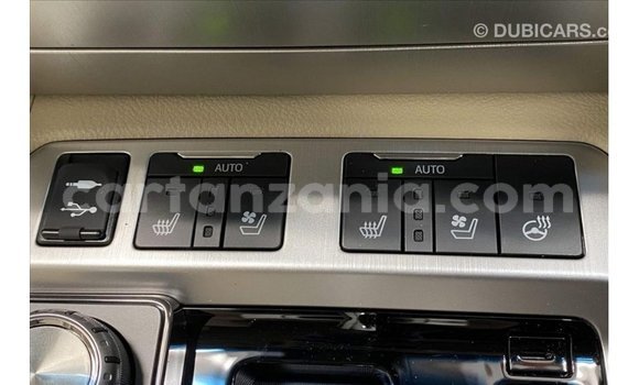 Buy Import Toyota Land Cruiser White Car in Import - Dubai in Arusha Buy Import Toyota Land Cruiser White Car in Import - Dubai in Arusha