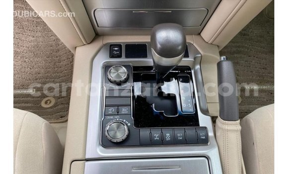 Nunua Imported Toyota Land Cruiser Nyekundu Gari ndani ya Import - Dubai nchini Arusha Nunua Imported Toyota Land Cruiser Nyekundu Gari ndani ya Import - Dubai nchini Arusha