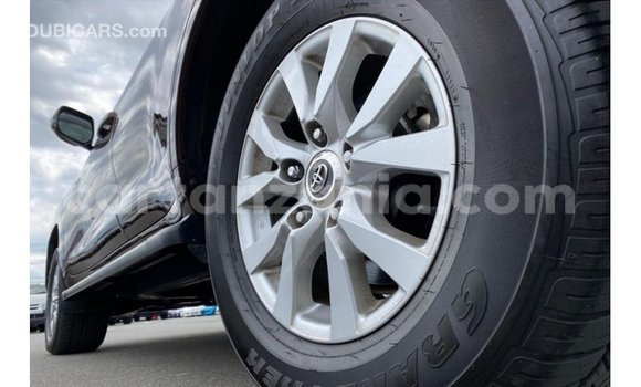 Nunua Imported Toyota Land Cruiser Nyekundu Gari ndani ya Import - Dubai nchini Arusha Nunua Imported Toyota Land Cruiser Nyekundu Gari ndani ya Import - Dubai nchini Arusha