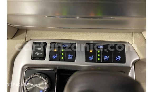 Nunua Imported Toyota Land Cruiser Nyeusi Gari ndani ya Import - Dubai nchini Arusha Nunua Imported Toyota Land Cruiser Nyeusi Gari ndani ya Import - Dubai nchini Arusha