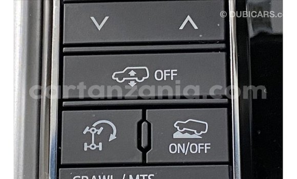 Nunua Imported Toyota Land Cruiser Nyeusi Gari ndani ya Import - Dubai nchini Arusha Nunua Imported Toyota Land Cruiser Nyeusi Gari ndani ya Import - Dubai nchini Arusha