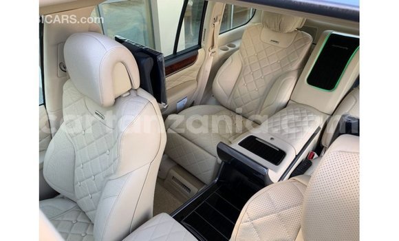 Nunua Imported Lexus LX Nyekundu Gari ndani ya Import - Dubai nchini Arusha Nunua Imported Lexus LX Nyekundu Gari ndani ya Import - Dubai nchini Arusha
