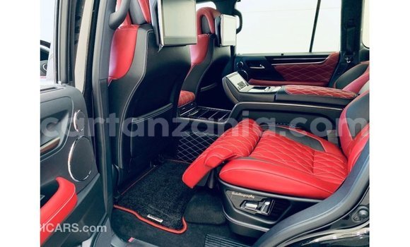 Nunua Imported Lexus LX Nyeusi Gari ndani ya Import - Dubai nchini Arusha Nunua Imported Lexus LX Nyeusi Gari ndani ya Import - Dubai nchini Arusha