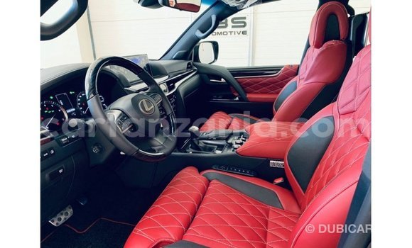 Nunua Imported Lexus LX Nyeusi Gari ndani ya Import - Dubai nchini Arusha Nunua Imported Lexus LX Nyeusi Gari ndani ya Import - Dubai nchini Arusha