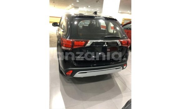 Buy Import Mitsubishi Outlander Black Car in Import - Dubai in Arusha Buy Import Mitsubishi Outlander Black Car in Import - Dubai in Arusha