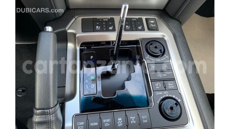 Big with watermark toyota land cruiser arusha import dubai 9363