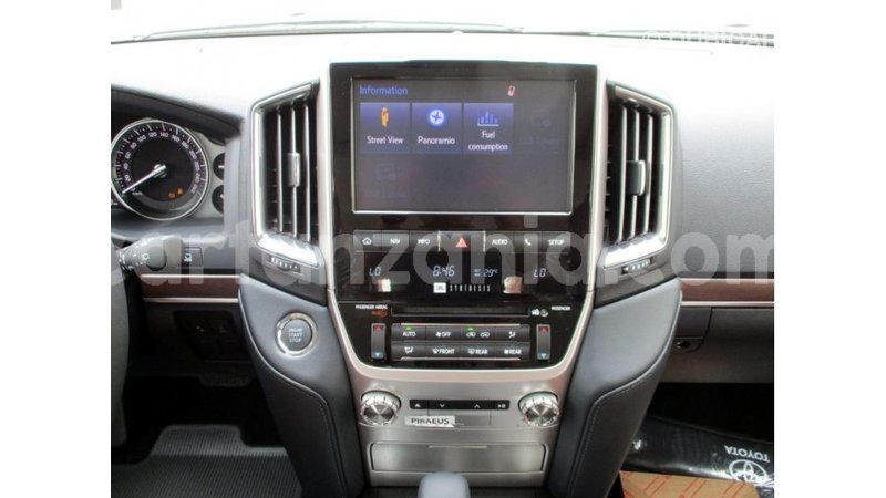 Big with watermark toyota land cruiser arusha import dubai 9363