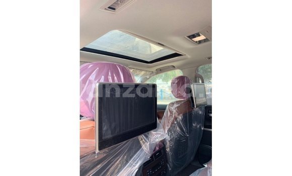 Nunua Imported Toyota Land Cruiser Nyeusi Gari ndani ya Import - Dubai nchini Arusha Nunua Imported Toyota Land Cruiser Nyeusi Gari ndani ya Import - Dubai nchini Arusha