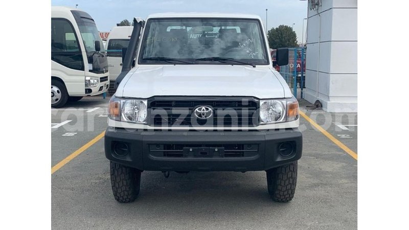 Big with watermark toyota land cruiser arusha import dubai 9364